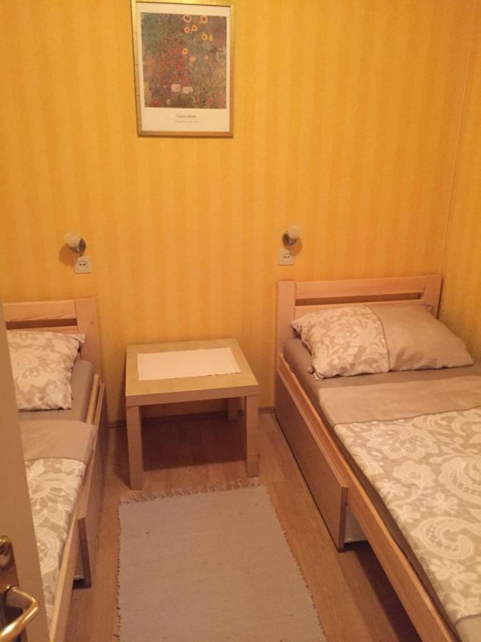 Oeroekzoeld Apartmanok Balatonfenyves Exteriör bild